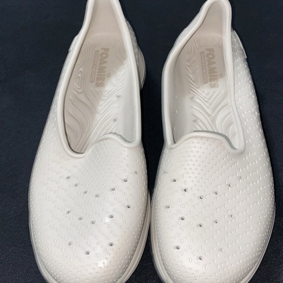 NWOT SKECHERS ULTRA GO FOAMIES WO SIZE 10 CREAM COLOR SLIPON WATER /CASUAL SHOES - Picture 5 of 14
